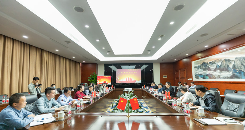 AH4I1903_副本.jpg AH4I1903_副本.jpg